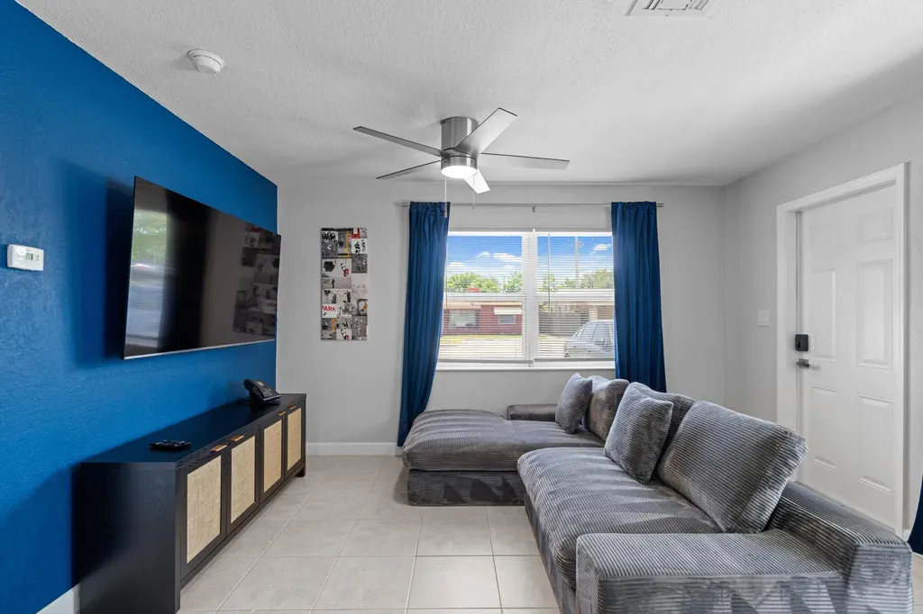 1301 NE 16th Terrace Fort Lauderdale FL 33304