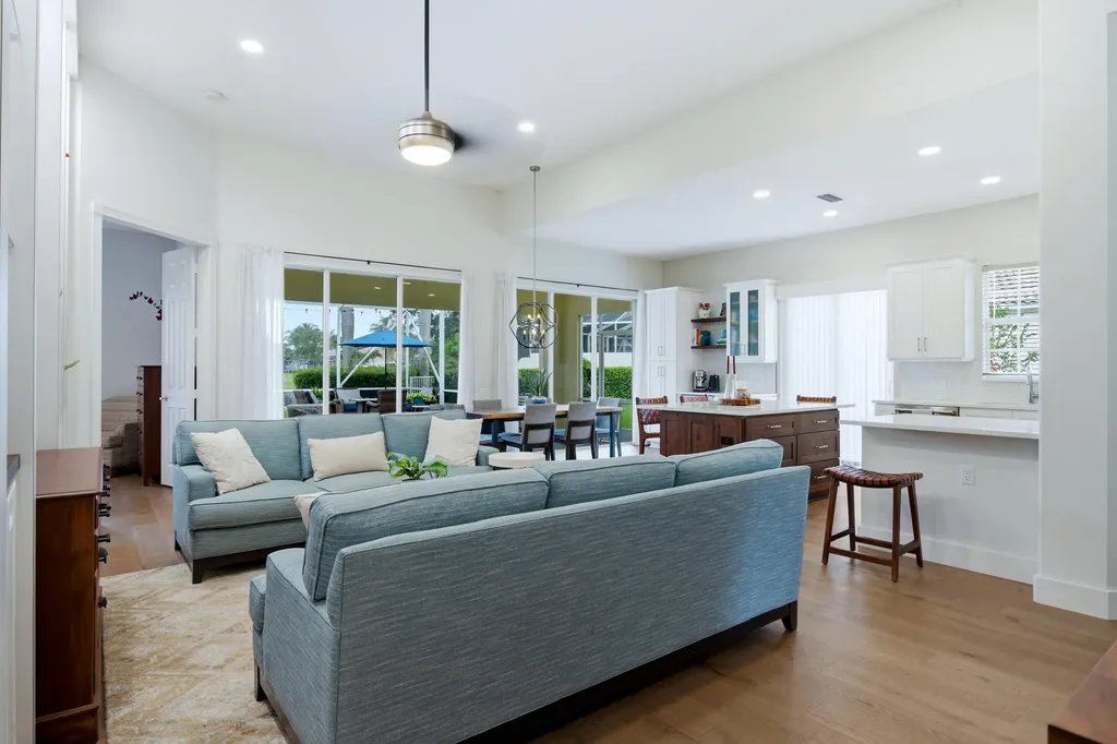 1321 Saint Lawrence Drive Palm Beach Gardens FL 33410