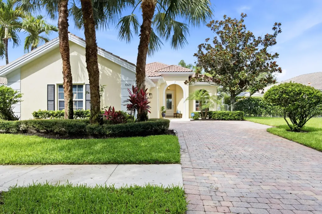 1321 Saint Lawrence Drive Palm Beach Gardens FL 33410