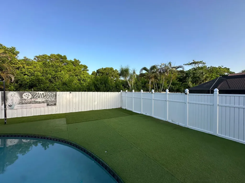 6995 NW 5th Avenue Boca Raton FL 33487