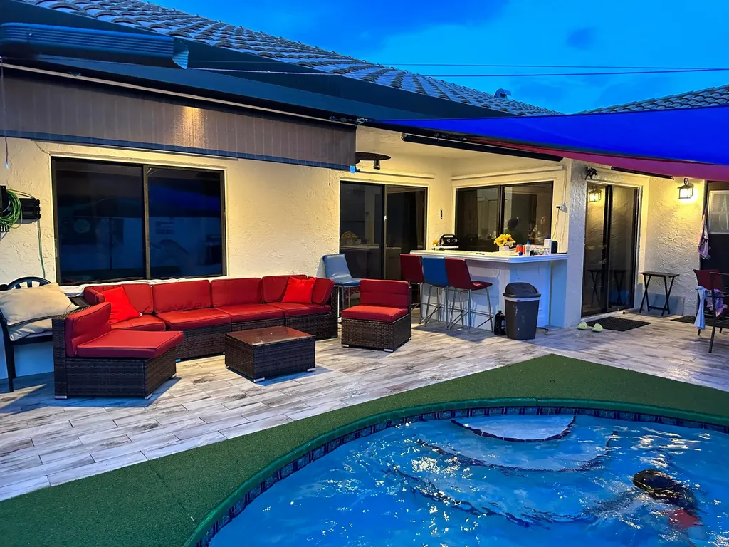 6995 NW 5th Avenue Boca Raton FL 33487