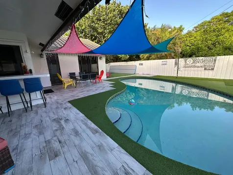 6995 NW 5th Avenue Boca Raton FL 33487