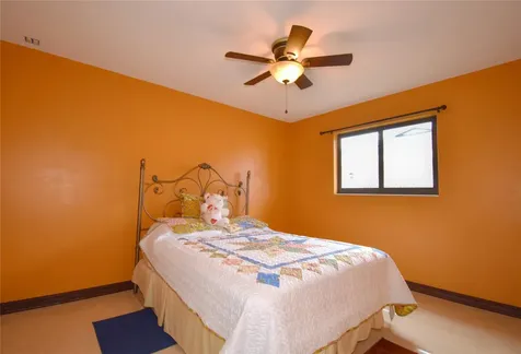 4148 NW 19th Terrace Oakland Park FL 33309