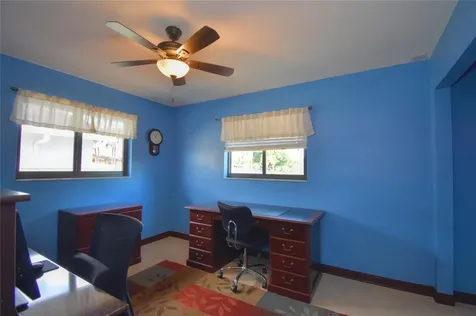 4148 NW 19th Terrace Oakland Park FL 33309