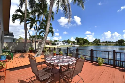 4148 NW 19th Terrace Oakland Park FL 33309