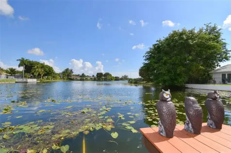 4148 NW 19th Terrace Oakland Park FL 33309