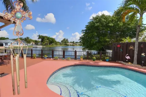 4148 NW 19th Terrace Oakland Park FL 33309