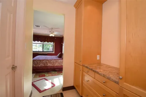 4148 NW 19th Terrace Oakland Park FL 33309