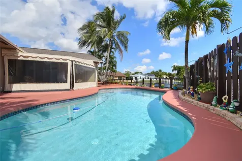 4148 NW 19th Terrace Oakland Park FL 33309