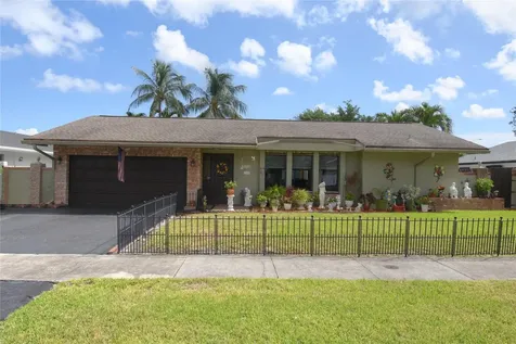 4148 NW 19th Terrace Oakland Park FL 33309