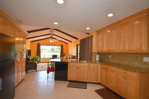 4148 NW 19th Terrace Oakland Park FL 33309