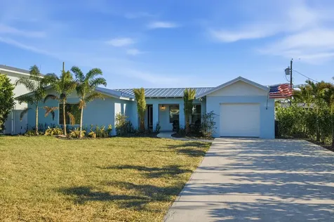 5216 SE Orange Street Stuart FL 34997