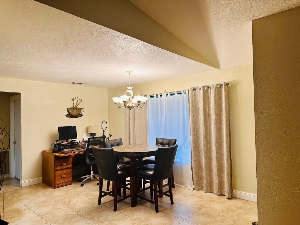637 SE Thornhill Drive Port St Lucie FL 34983