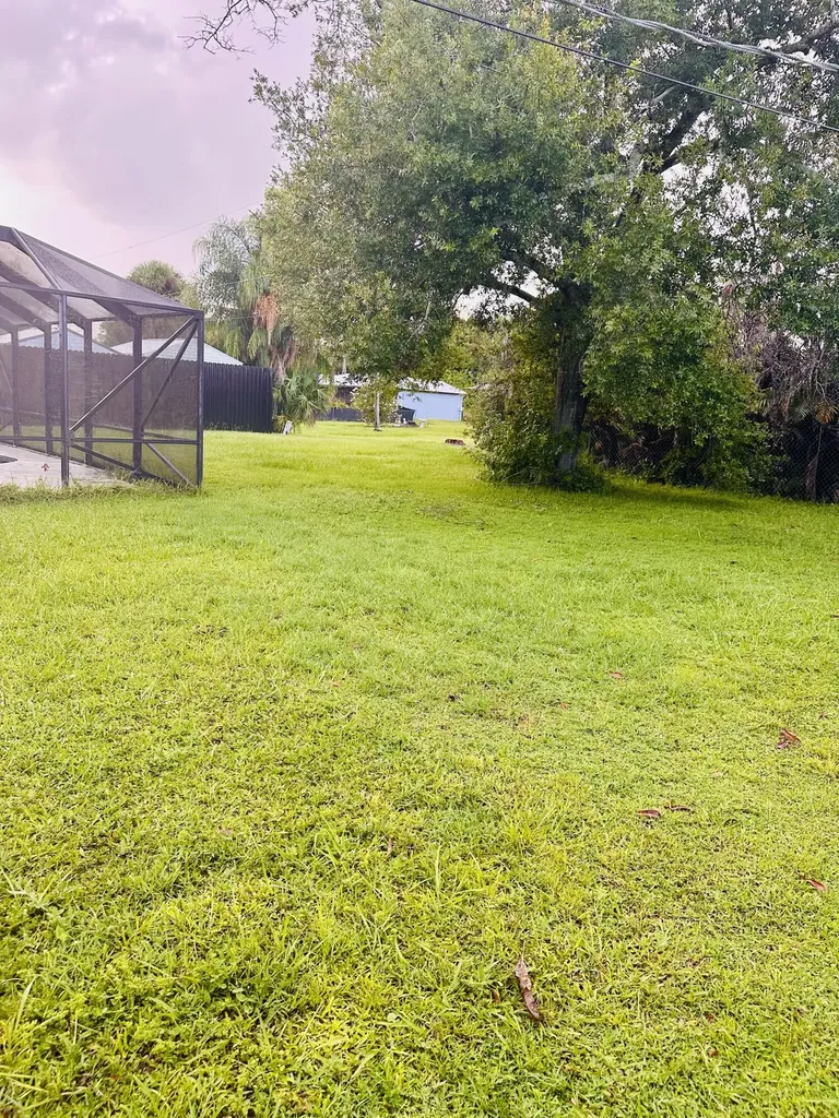 637 SE Thornhill Drive Port St Lucie FL 34983