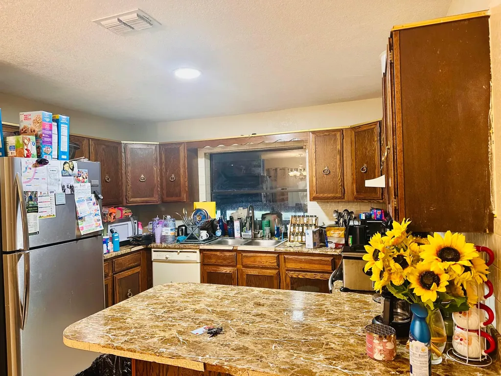 637 SE Thornhill Drive Port St Lucie FL 34983