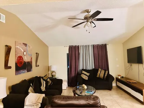 637 SE Thornhill Drive Port St Lucie FL 34983