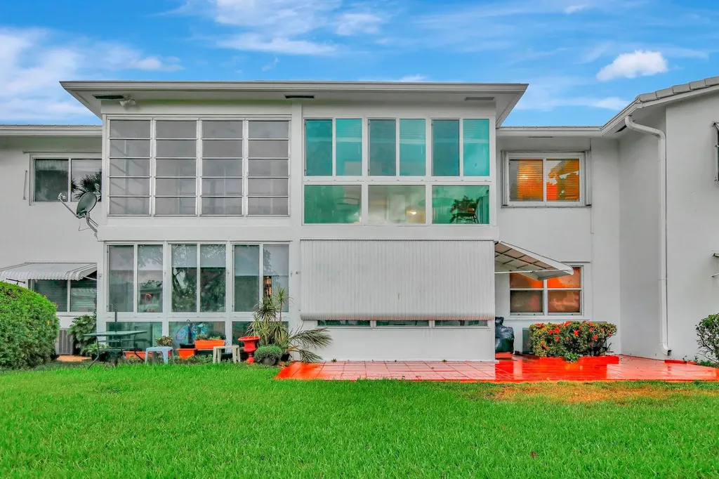 2650 W Golf Boulevard Pompano Beach FL 33064