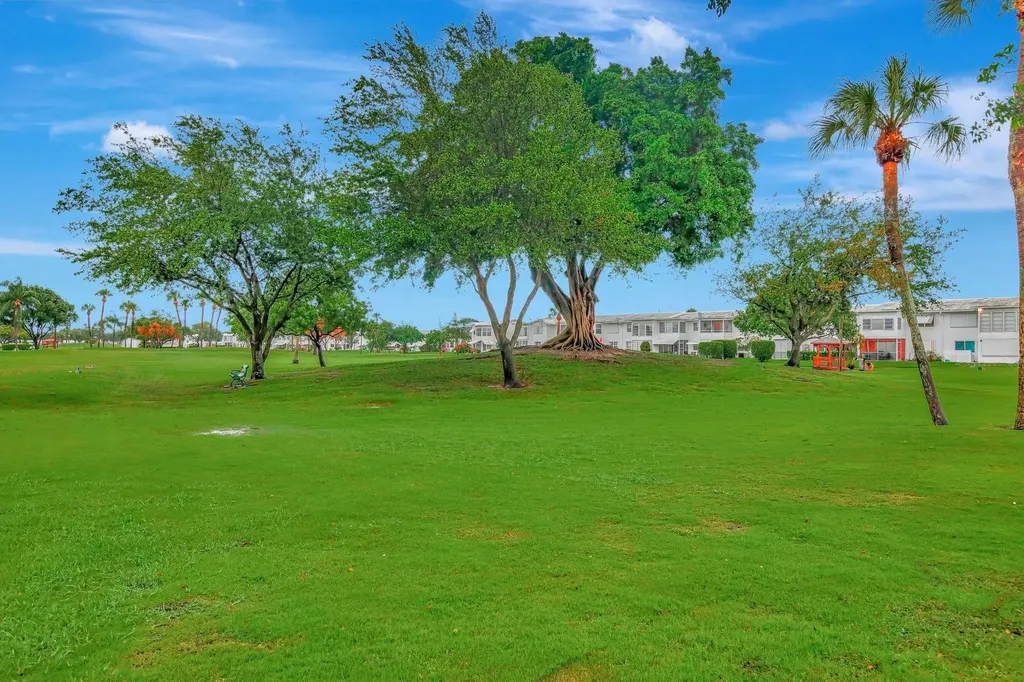 2650 W Golf Boulevard Pompano Beach FL 33064
