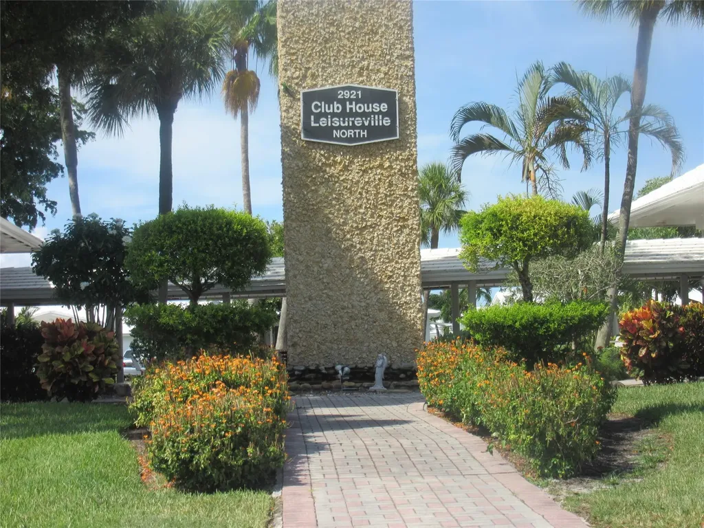 2650 W Golf Boulevard Pompano Beach FL 33064