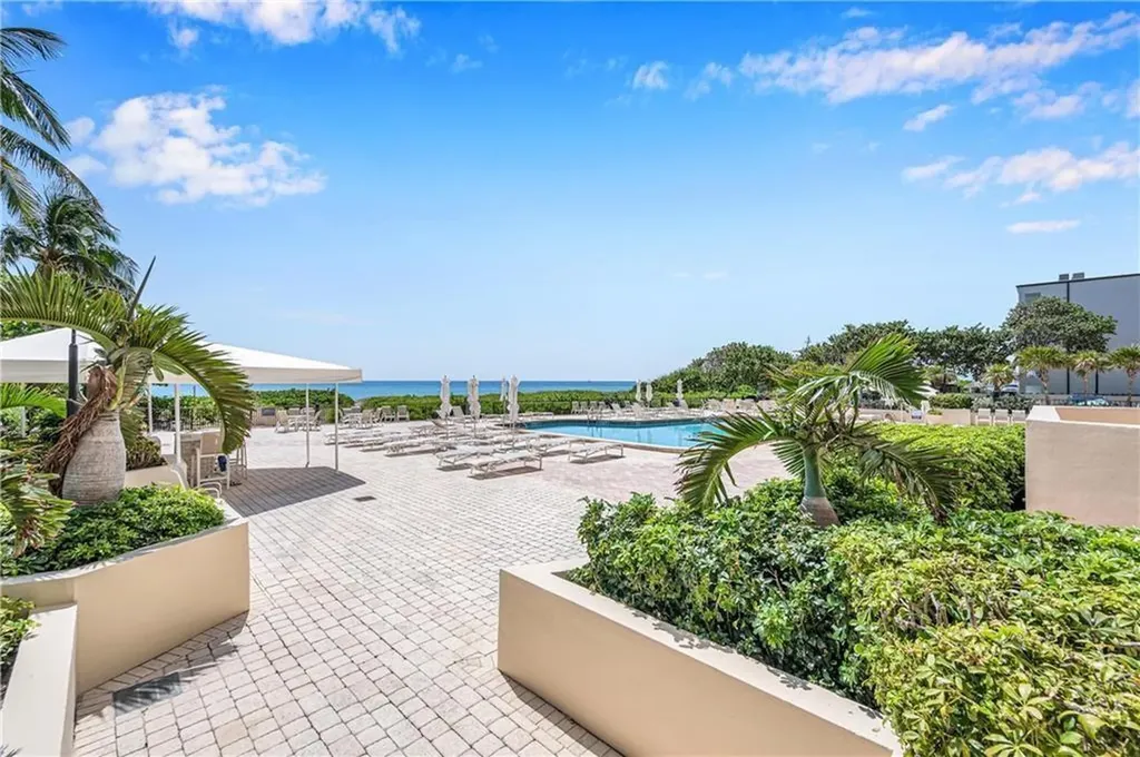 1900 S Ocean Boulevard Pompano Beach FL 33062
