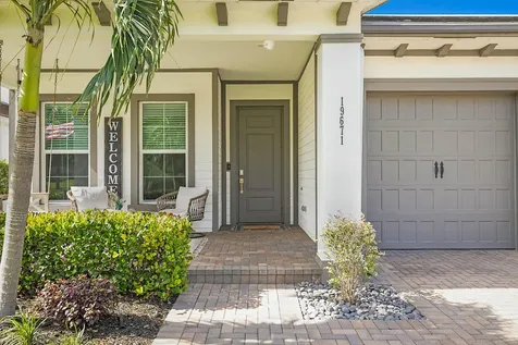 19671 Split Rail Run Loxahatchee FL 33470