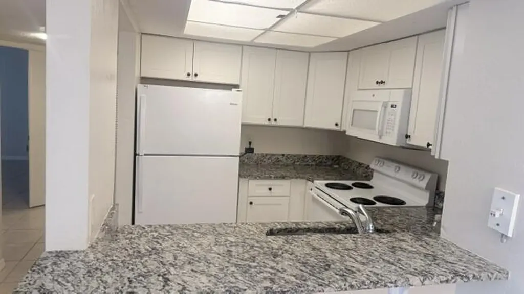 1520 SE Royal Green Circle Port St Lucie FL 34952