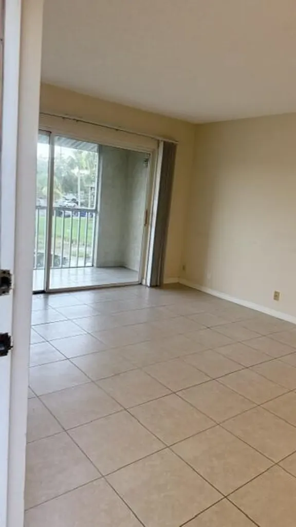 1520 SE Royal Green Circle Port St Lucie FL 34952