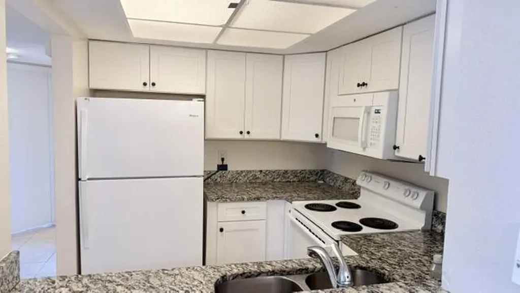 1520 SE Royal Green Circle Port St Lucie FL 34952