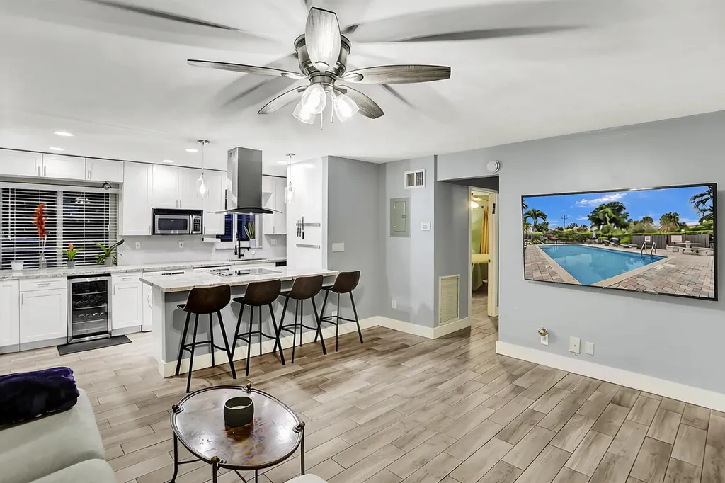 600 NE 7th Avenue Fort Lauderdale FL 33304