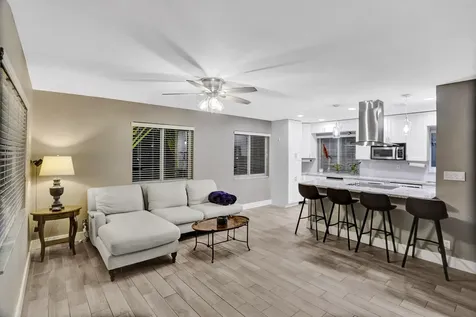 600 NE 7th Avenue Fort Lauderdale FL 33304