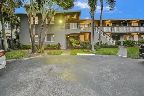 600 NE 7th Avenue Fort Lauderdale FL 33304