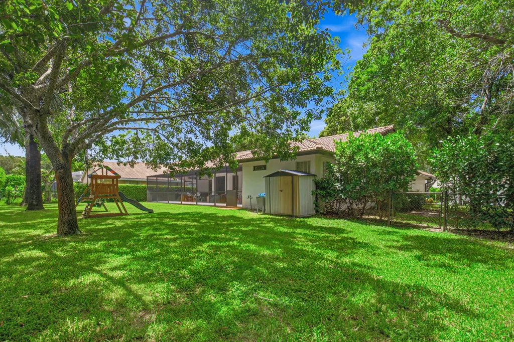 10027 NW 56th Court Coral Springs FL 33076