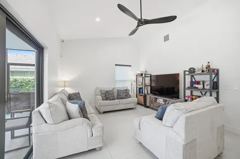 10027 NW 56th Court Coral Springs FL 33076