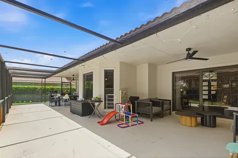 10027 NW 56th Court Coral Springs FL 33076