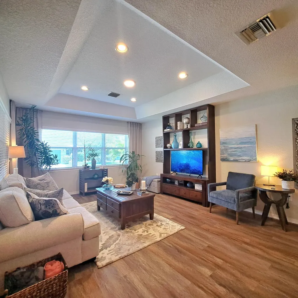 1747 N Dovetail Drive Fort Pierce FL 34982