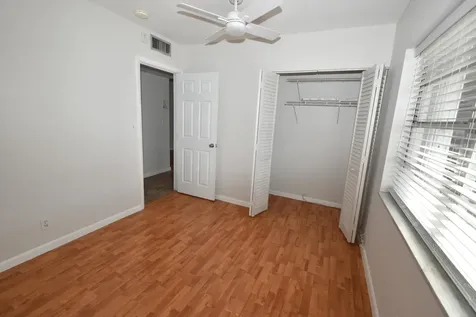 3550 NW 8th Avenue Pompano Beach FL 33064