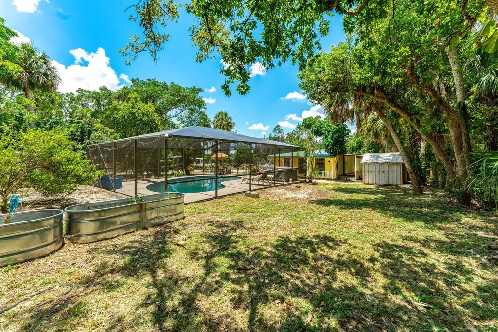 7680 Us Highway 1 Micco FL 32976