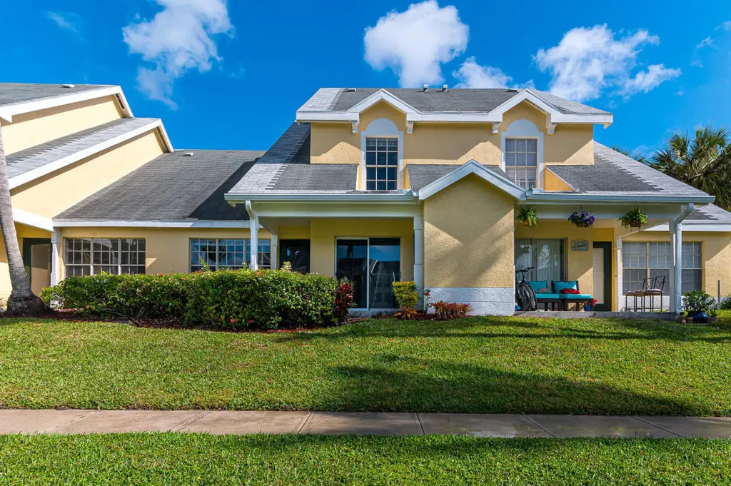 6299 La Costa Drive Boca Raton FL 33433