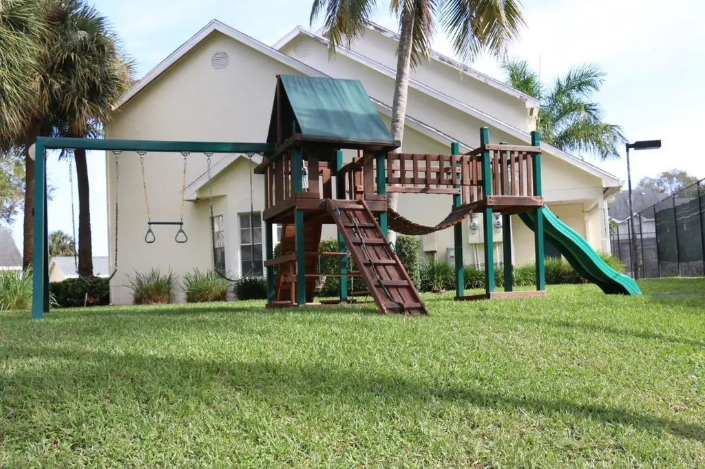 6299 La Costa Drive Boca Raton FL 33433