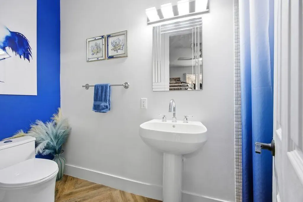 2465 NE 14th Street Causeway Pompano Beach FL 33062