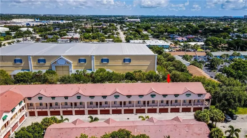 2465 NE 14th Street Causeway Pompano Beach FL 33062