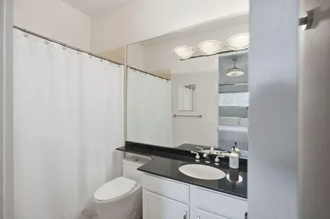 2465 NE 14th Street Causeway Pompano Beach FL 33062