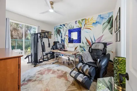 2465 NE 14th Street Causeway Pompano Beach FL 33062