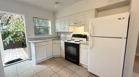 1301 NE 15th Fort Lauderdale FL 33304
