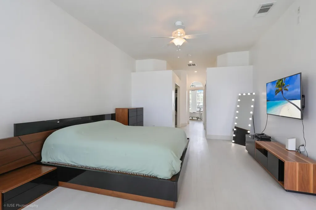 780 SW Marsh Harbor Bay Port St Lucie FL 34986
