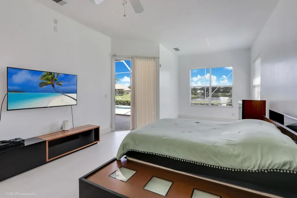 780 SW Marsh Harbor Bay Port St Lucie FL 34986
