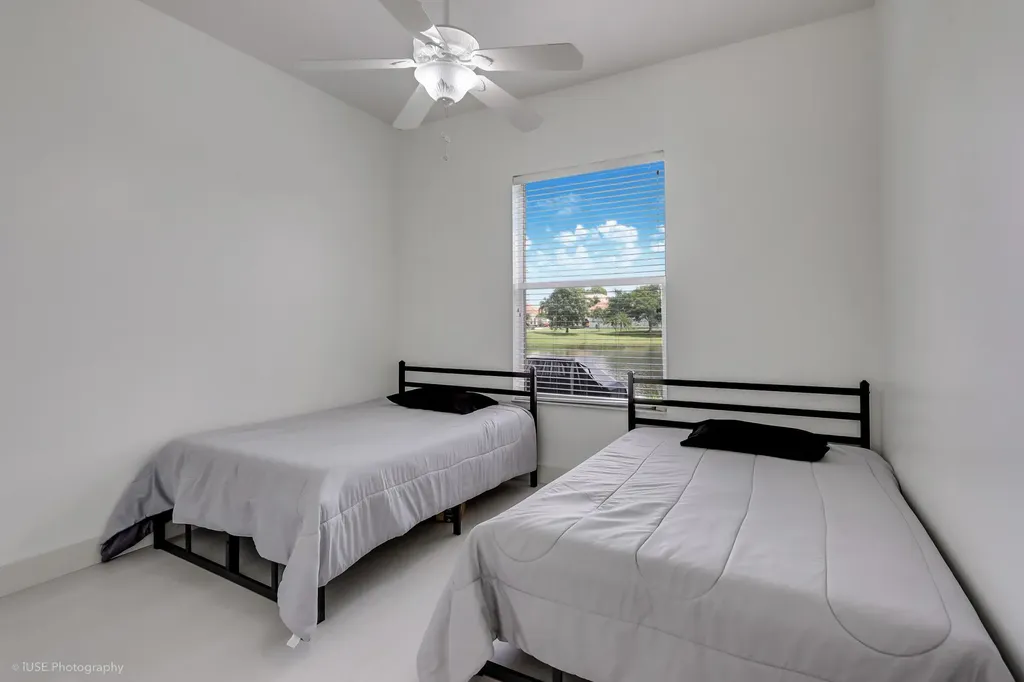 780 SW Marsh Harbor Bay Port St Lucie FL 34986