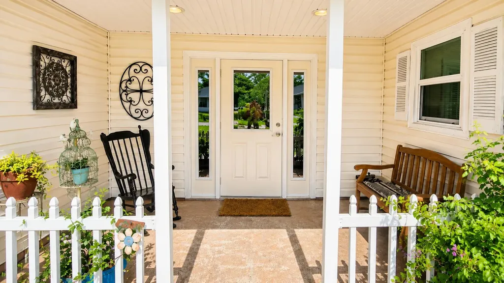 2490 SE Whitehorse Street Port St Lucie FL 34984