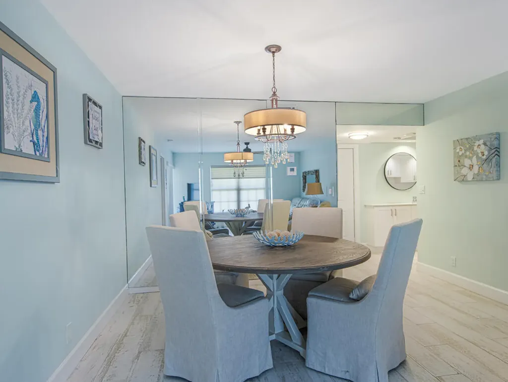 5560 Tamberlane Circle Palm Beach Gardens FL 33418