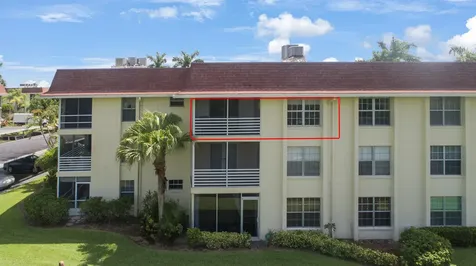 5560 Tamberlane Circle Palm Beach Gardens FL 33418